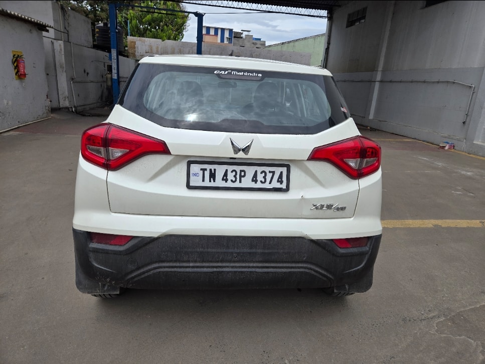 Used 2023 Mahindra XUV300 Used 2023 Mahindra XUV300