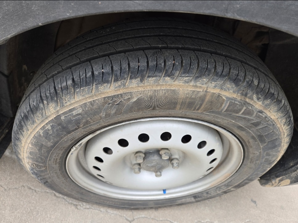 Used 2023 Mahindra XUV300 Used 2023 Mahindra XUV300