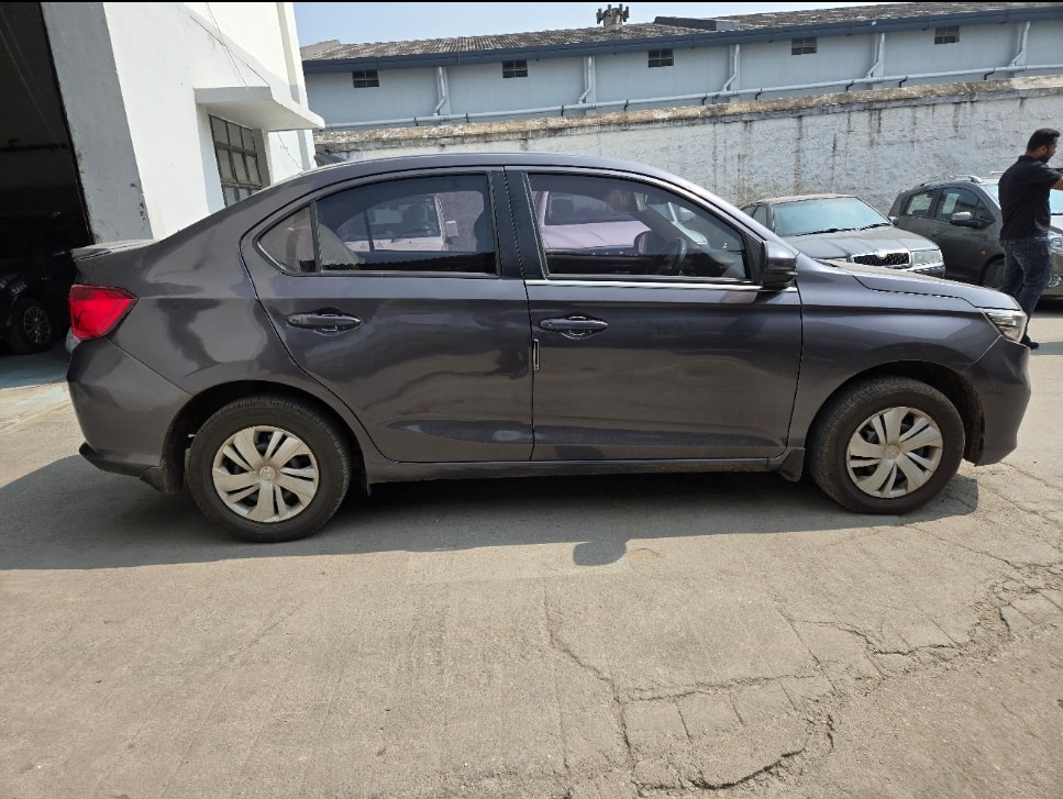 Used 2018 Honda Amaze Used 2018 Honda Amaze