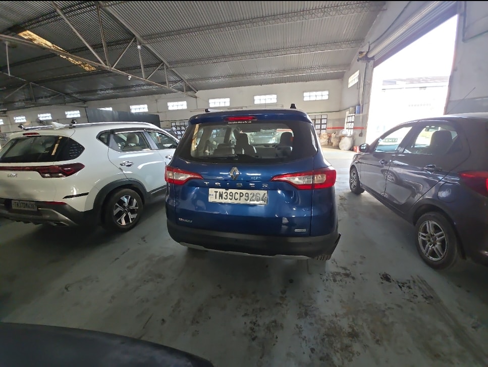 Used 2020 Renault Triber Used 2020 Renault Triber