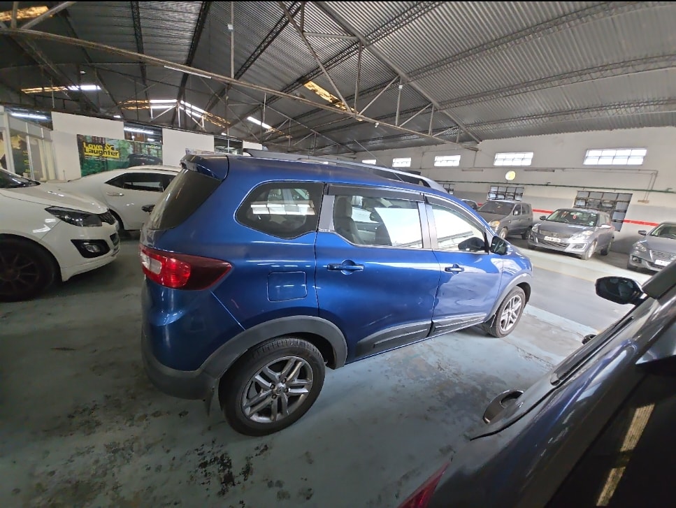 Used 2020 Renault Triber Used 2020 Renault Triber