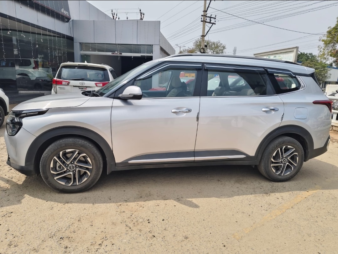 Carens image 2 Carens image 2