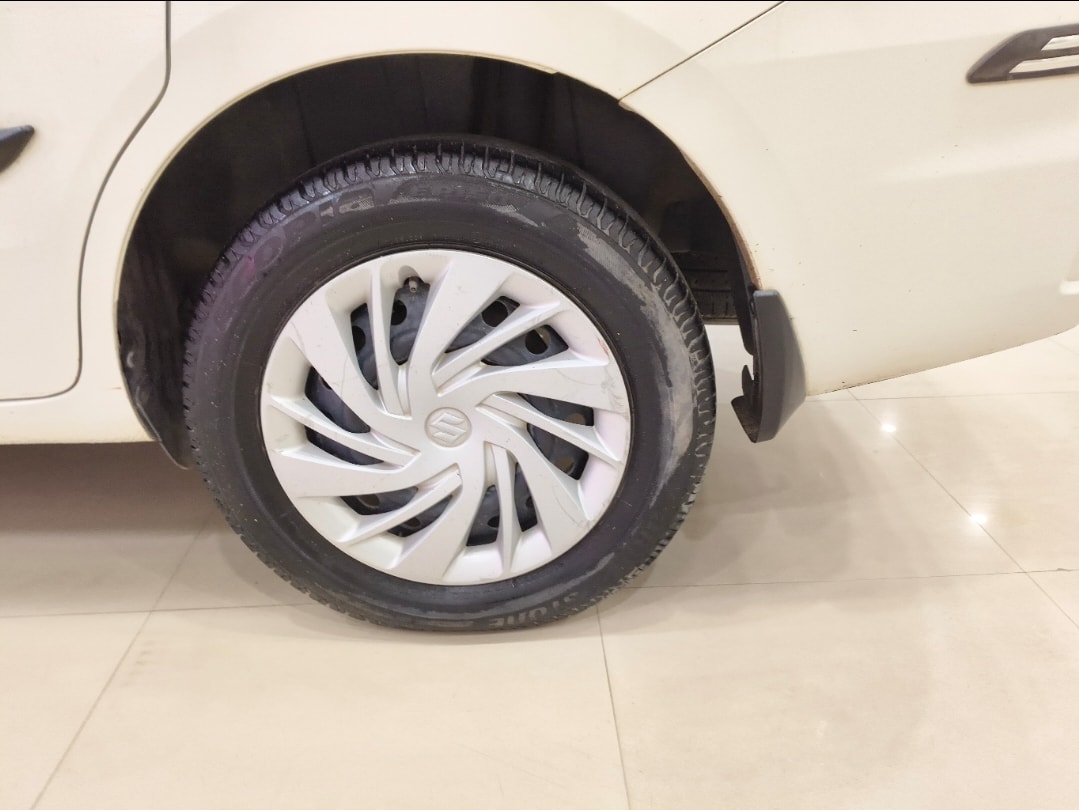 Used 2021 Maruti Suzuki Ertiga Used 2021 Maruti Suzuki Ertiga