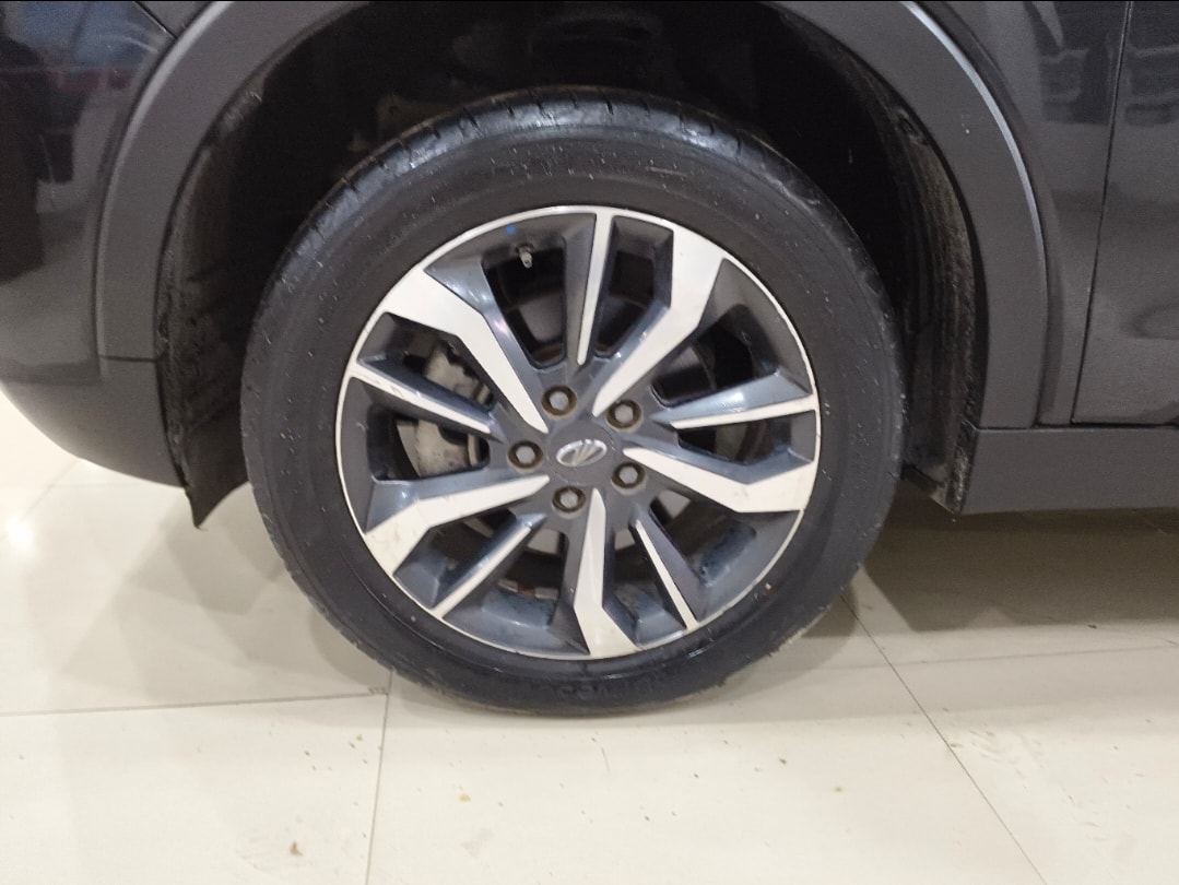 Used 2019 Mahindra XUV300 Used 2019 Mahindra XUV300