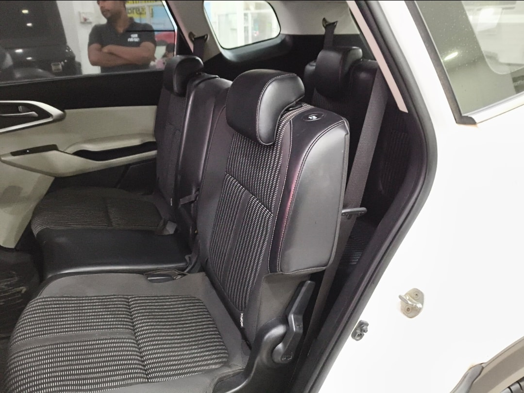 Used 2022 Kia Carens Used 2022 Kia Carens