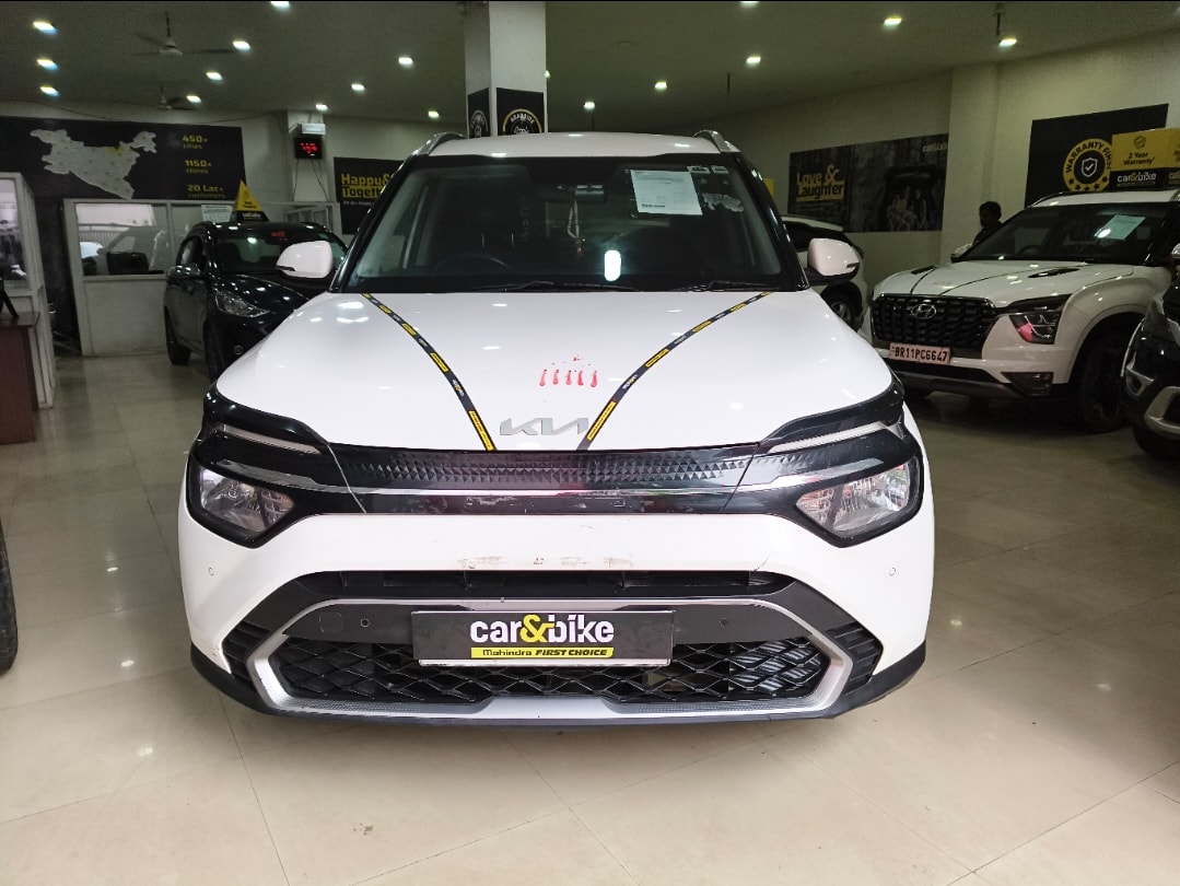 Used 2022 Kia Carens Used 2022 Kia Carens