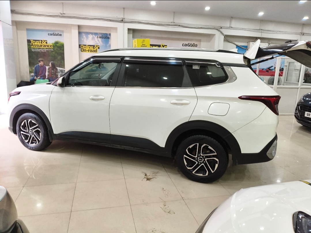 Used 2022 Kia Carens Used 2022 Kia Carens