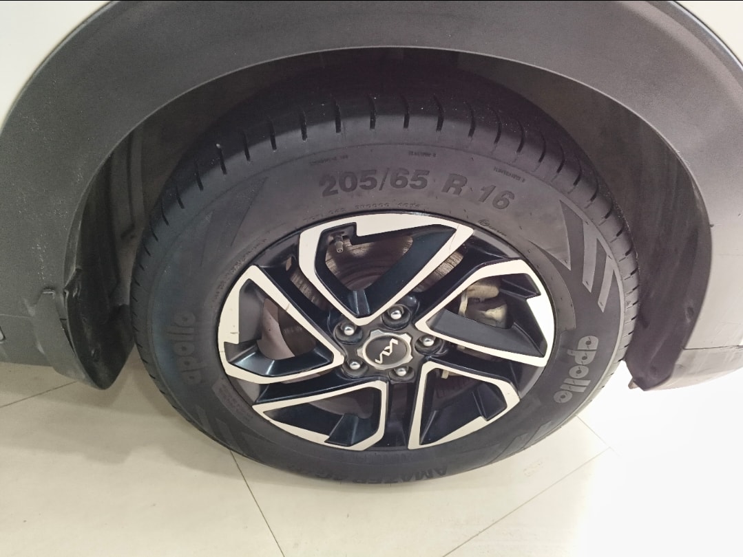 Used 2022 Kia Carens Used 2022 Kia Carens