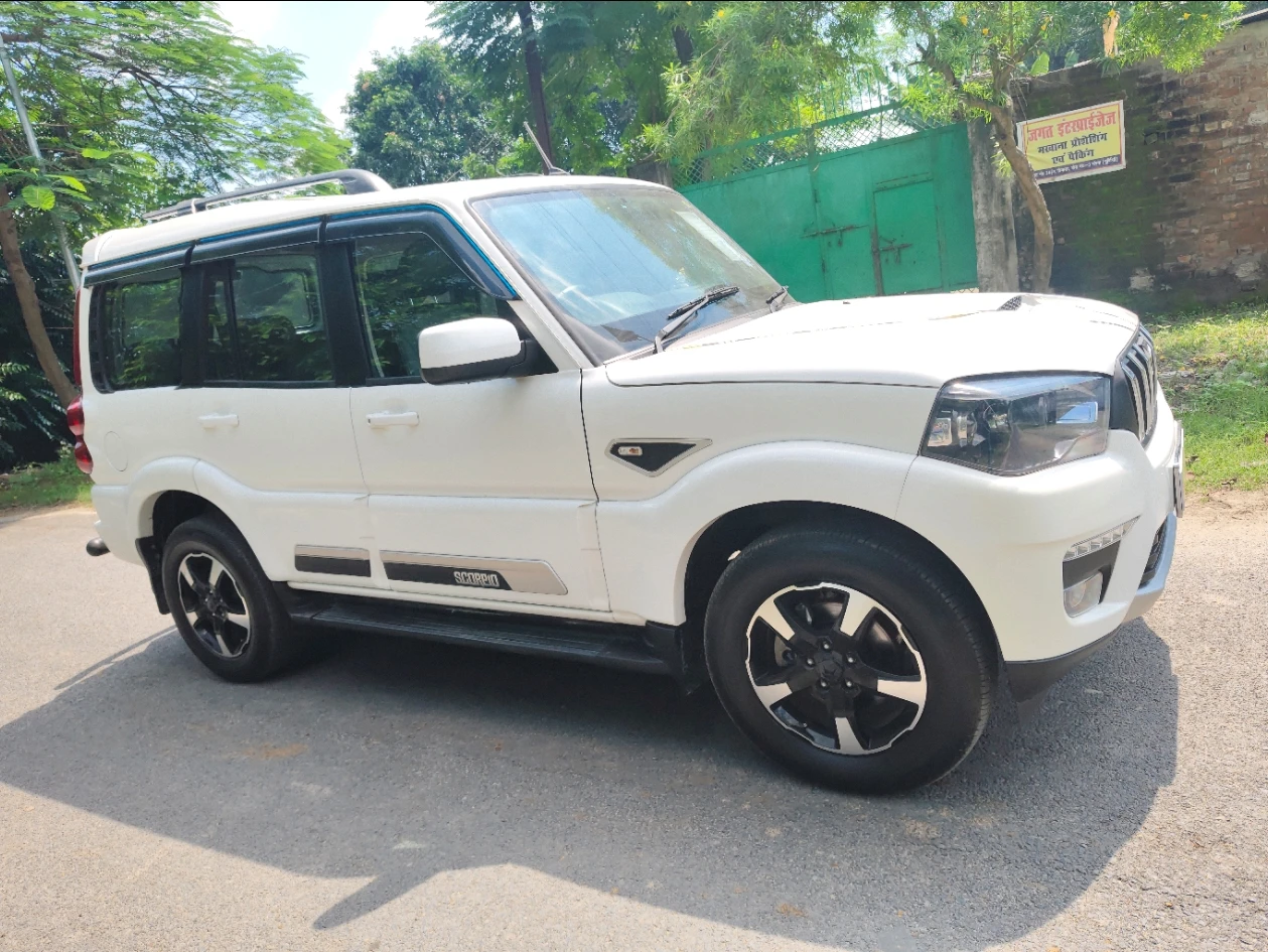 Used 2024 Mahindra Scorpio Classic Used 2024 Mahindra Scorpio Classic