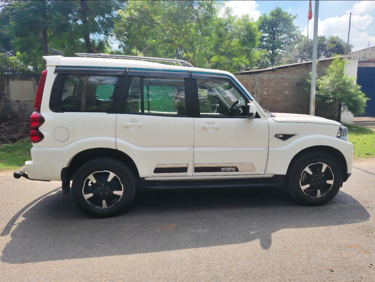 Used 2024 Mahindra Scorpio Classic Used 2024 Mahindra Scorpio Classic
