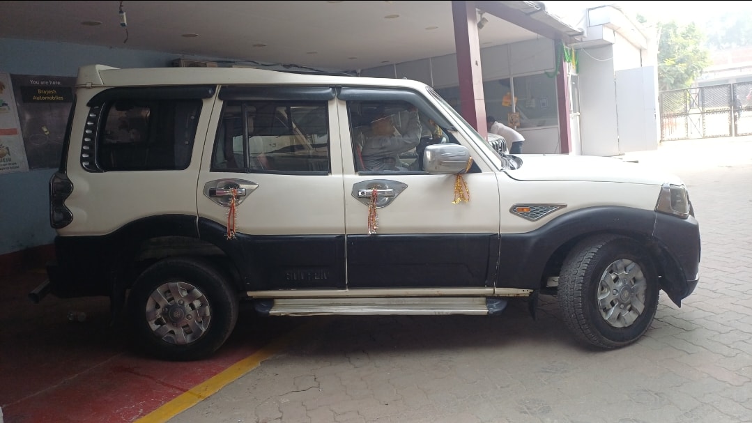 Scorpio image 6 Scorpio image 6