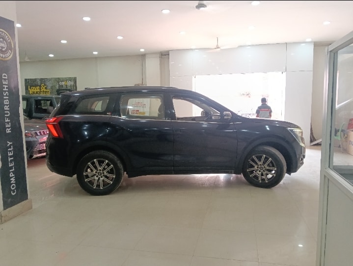 XUV700 image 6 XUV700 image 6