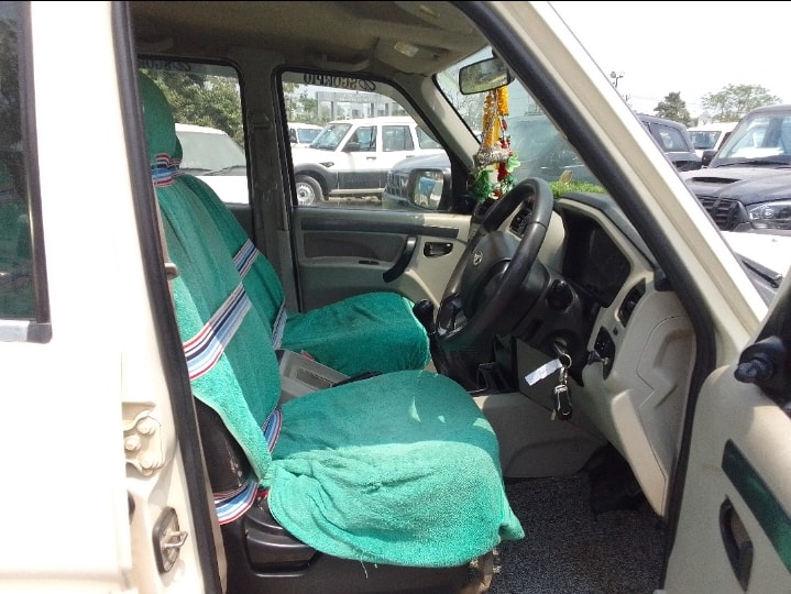 Scorpio image 16 Scorpio image 16