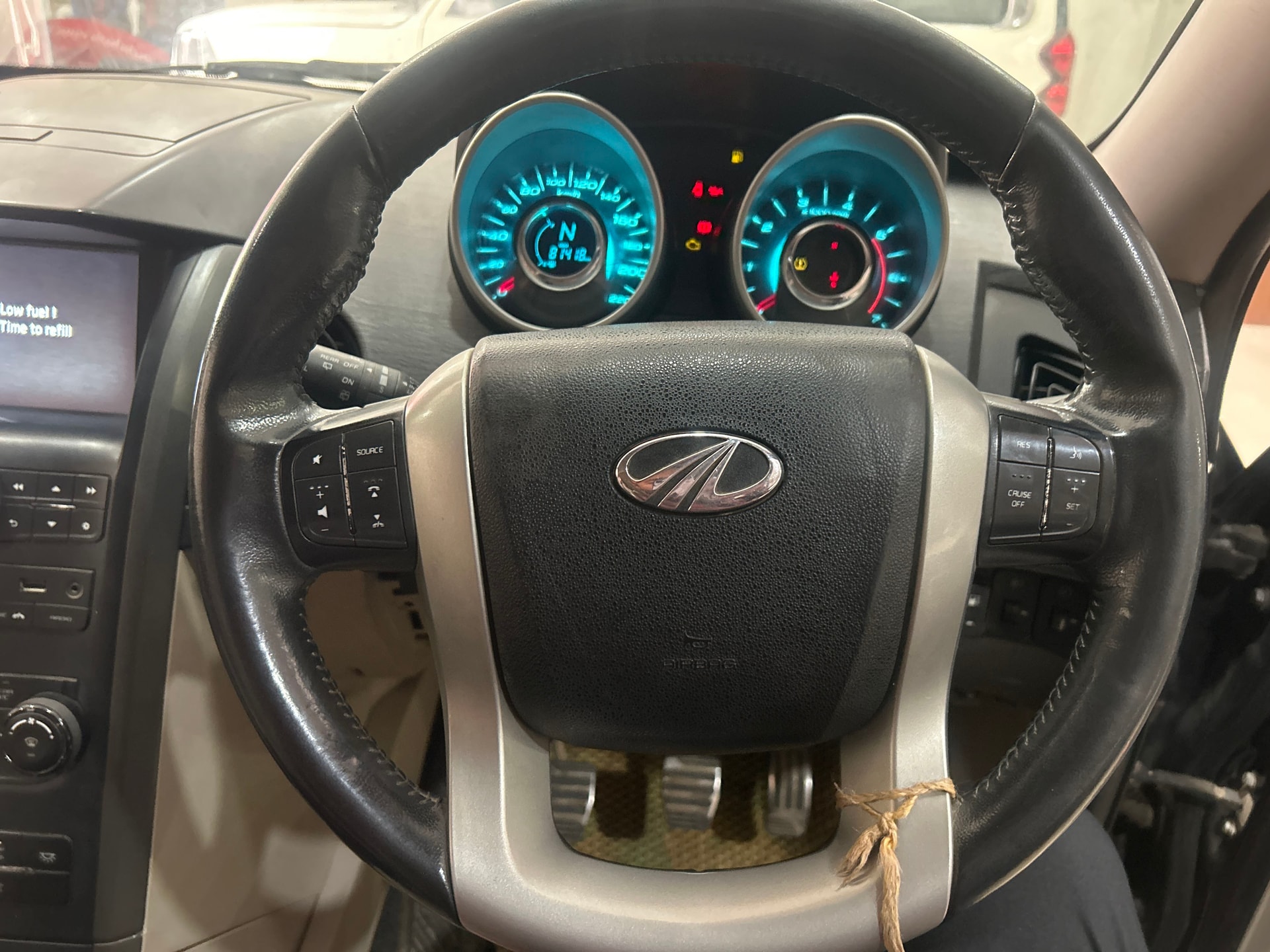 Used 2018 Mahindra XUV500 Used 2018 Mahindra XUV500