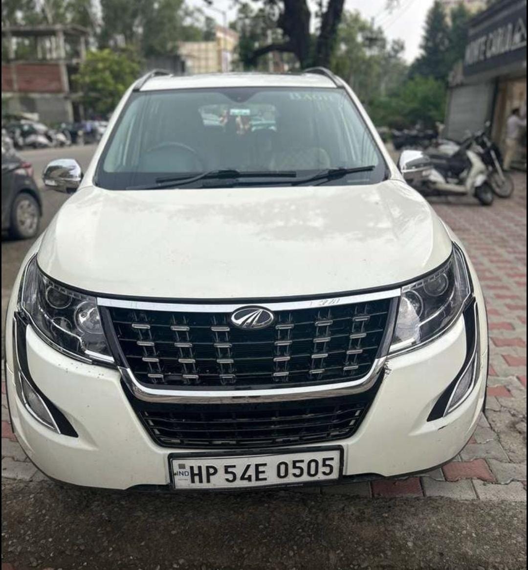 Used 2018 Mahindra XUV500 Used 2018 Mahindra XUV500