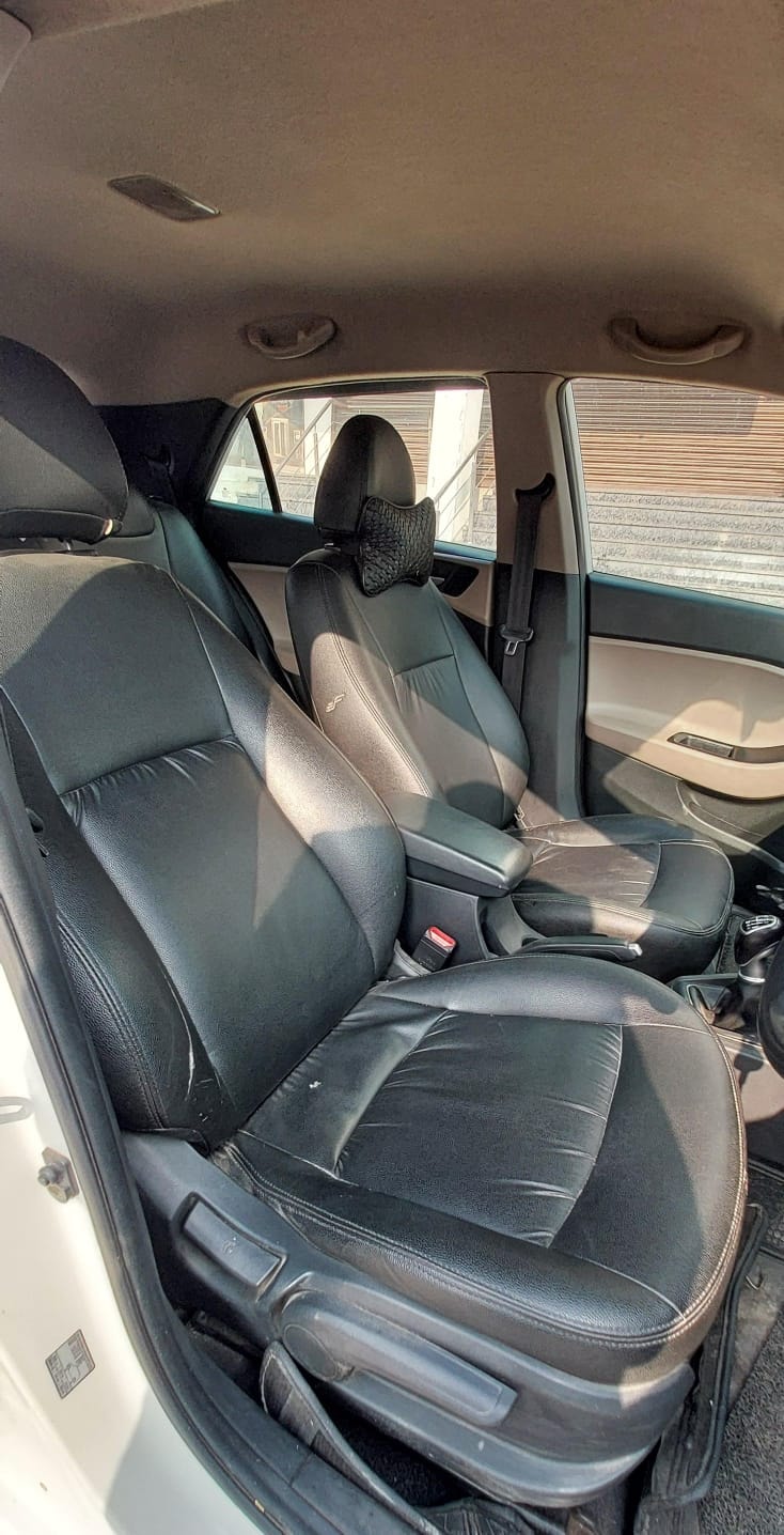 i20 Active image 12 i20 Active image 12