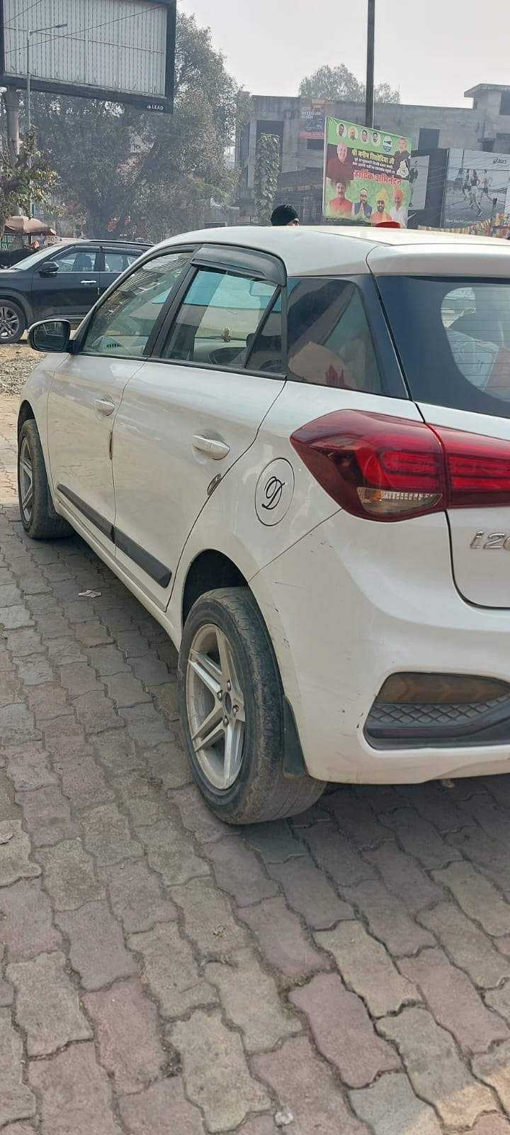 i20 Active image 3 i20 Active image 3