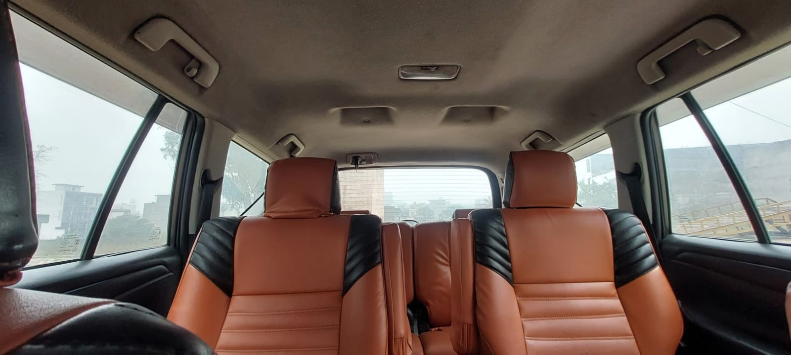 Innova Crysta image 13 Innova Crysta image 13