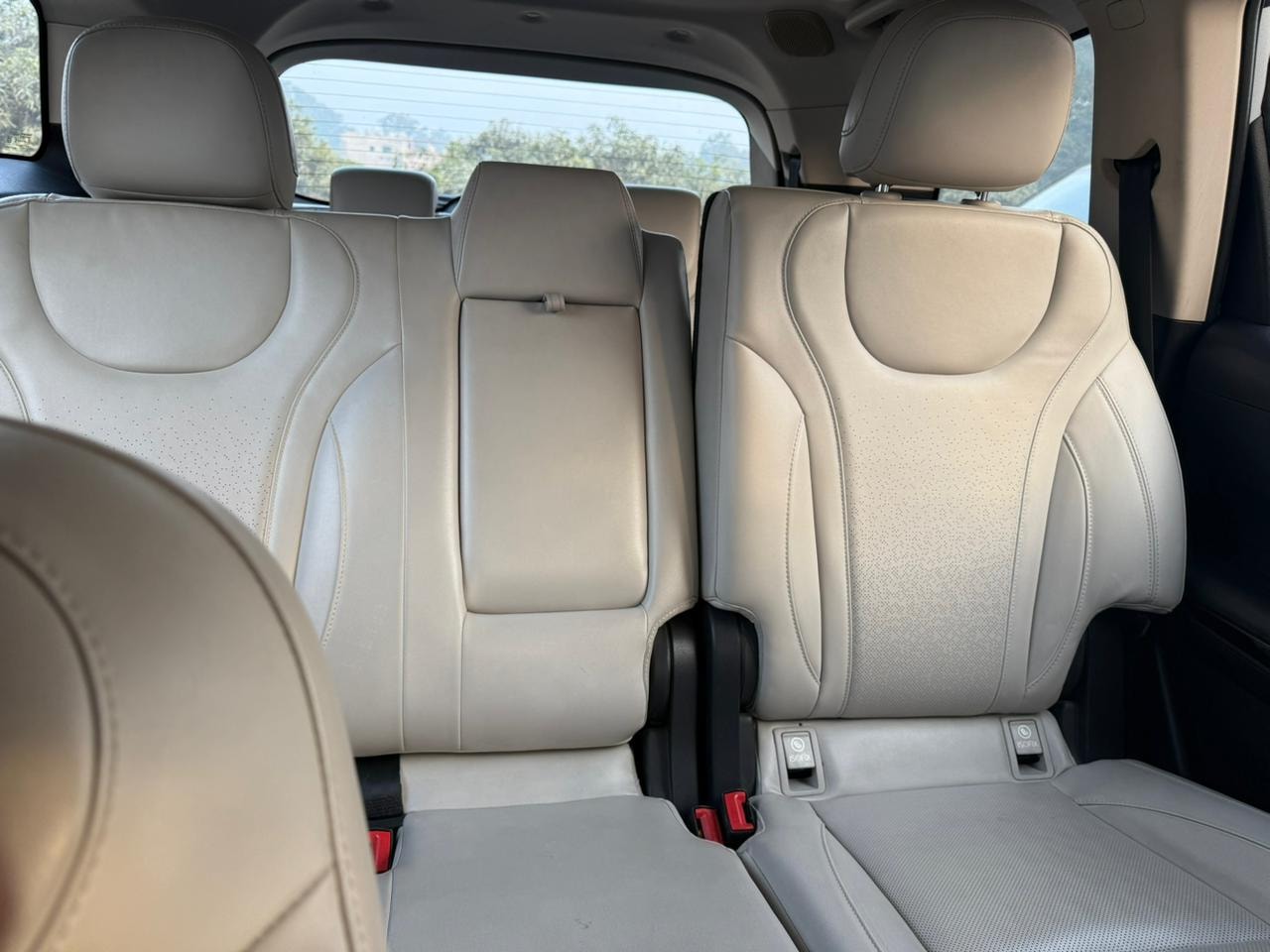 Used 2021 Mahindra XUV700 Used 2021 Mahindra XUV700