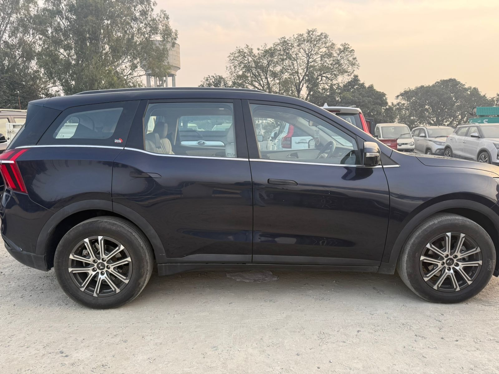 Used 2023 Mahindra XUV700 Used 2023 Mahindra XUV700