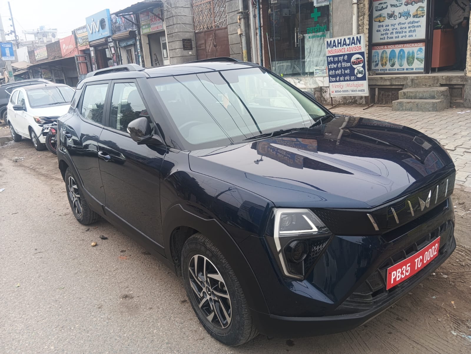 Used 2024 Mahindra XUV 3XO Used 2024 Mahindra XUV 3XO