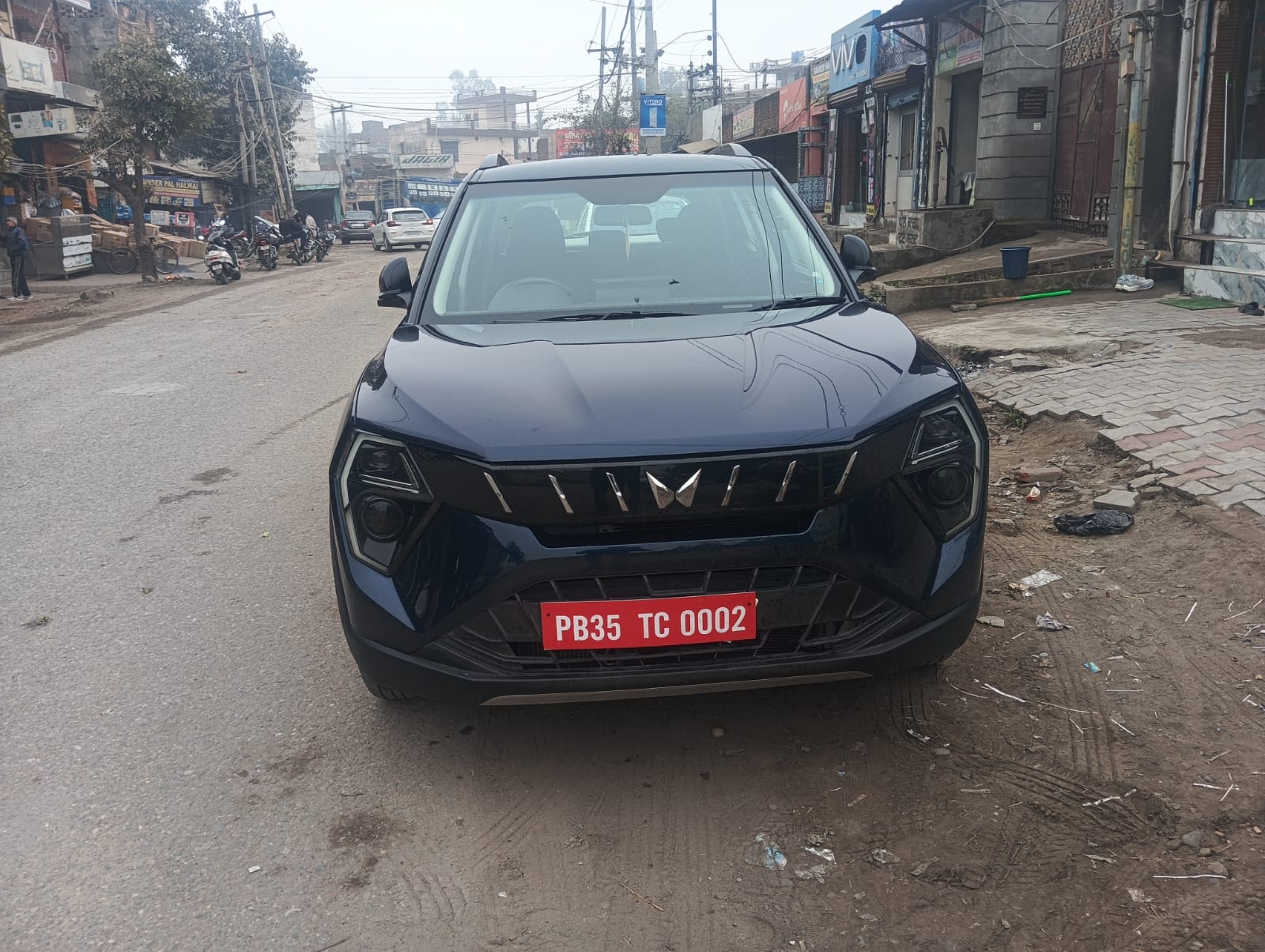 XUV 3XO image 8 XUV 3XO image 8