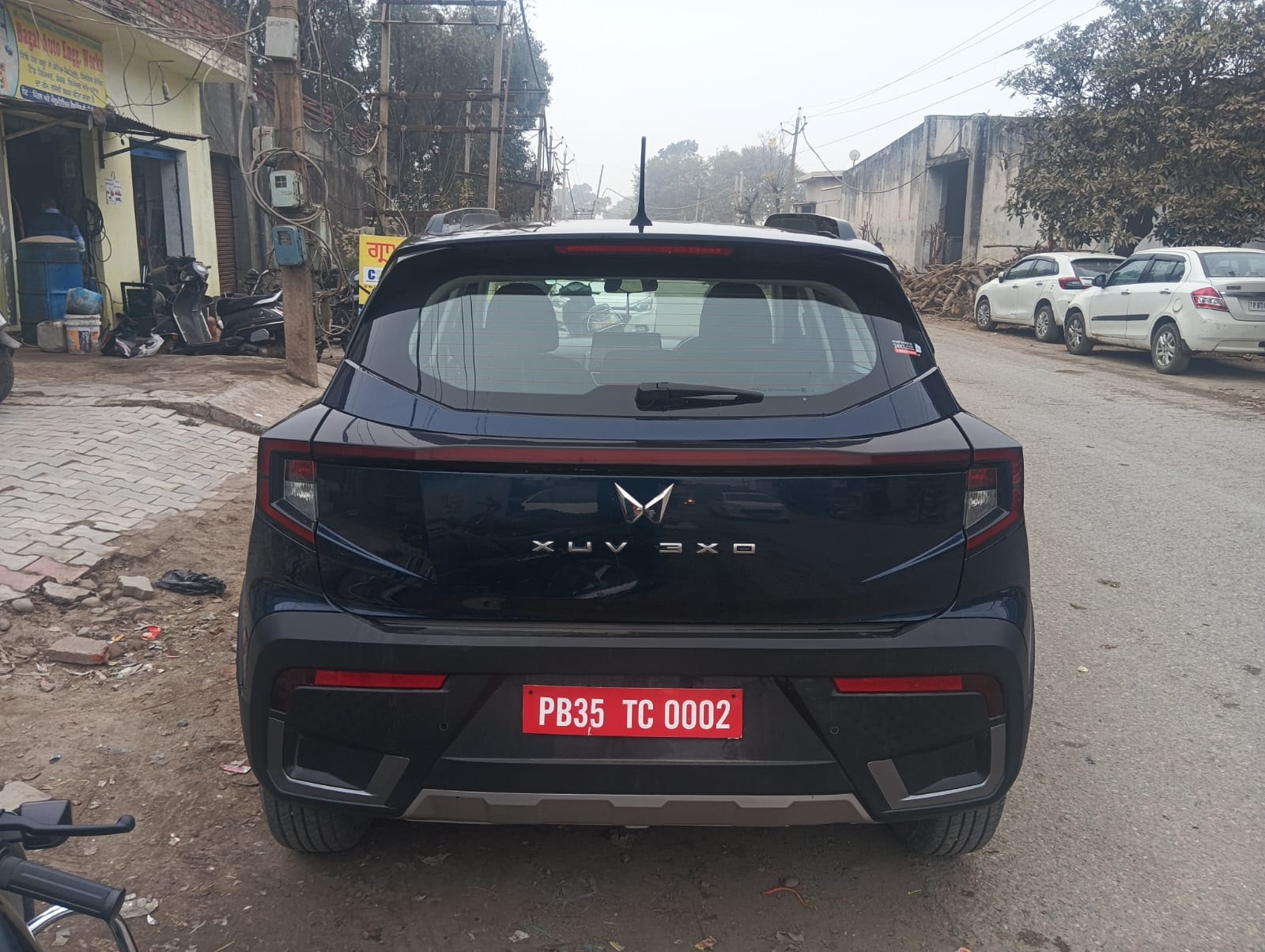 Used 2024 Mahindra XUV 3XO Used 2024 Mahindra XUV 3XO