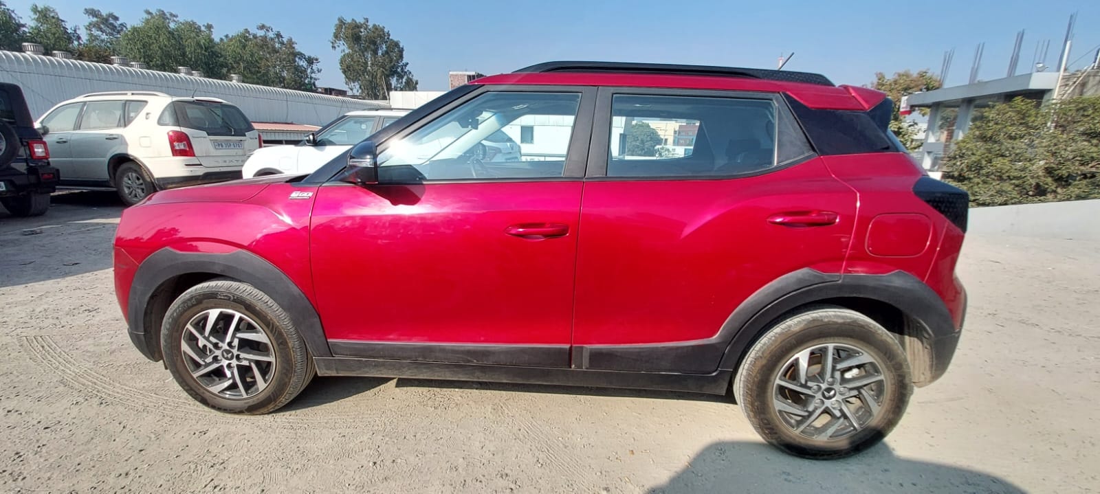 XUV 3XO image 2 XUV 3XO image 2