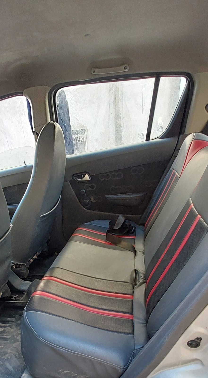 Alto 800 image 15 Alto 800 image 15