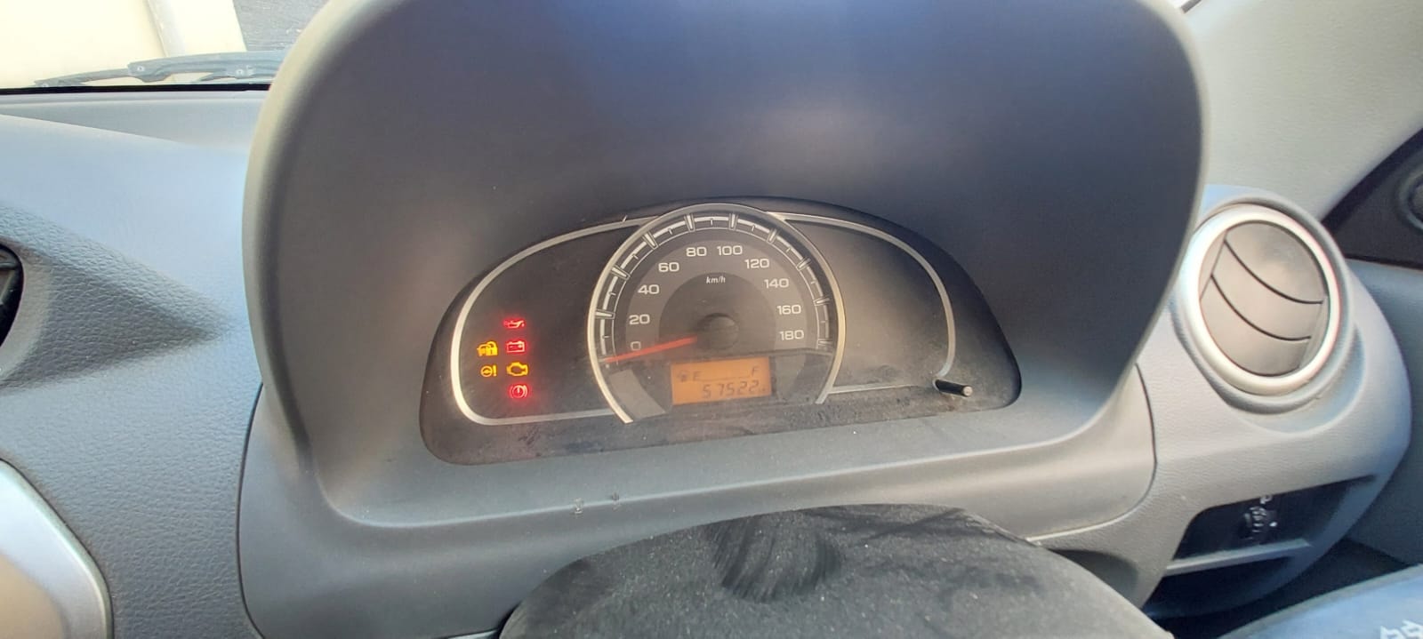 Alto 800 image 9 Alto 800 image 9