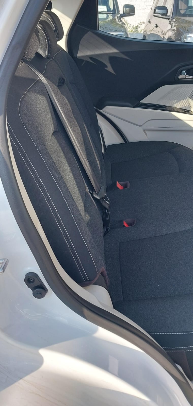 XUV 3XO image 10 XUV 3XO image 10