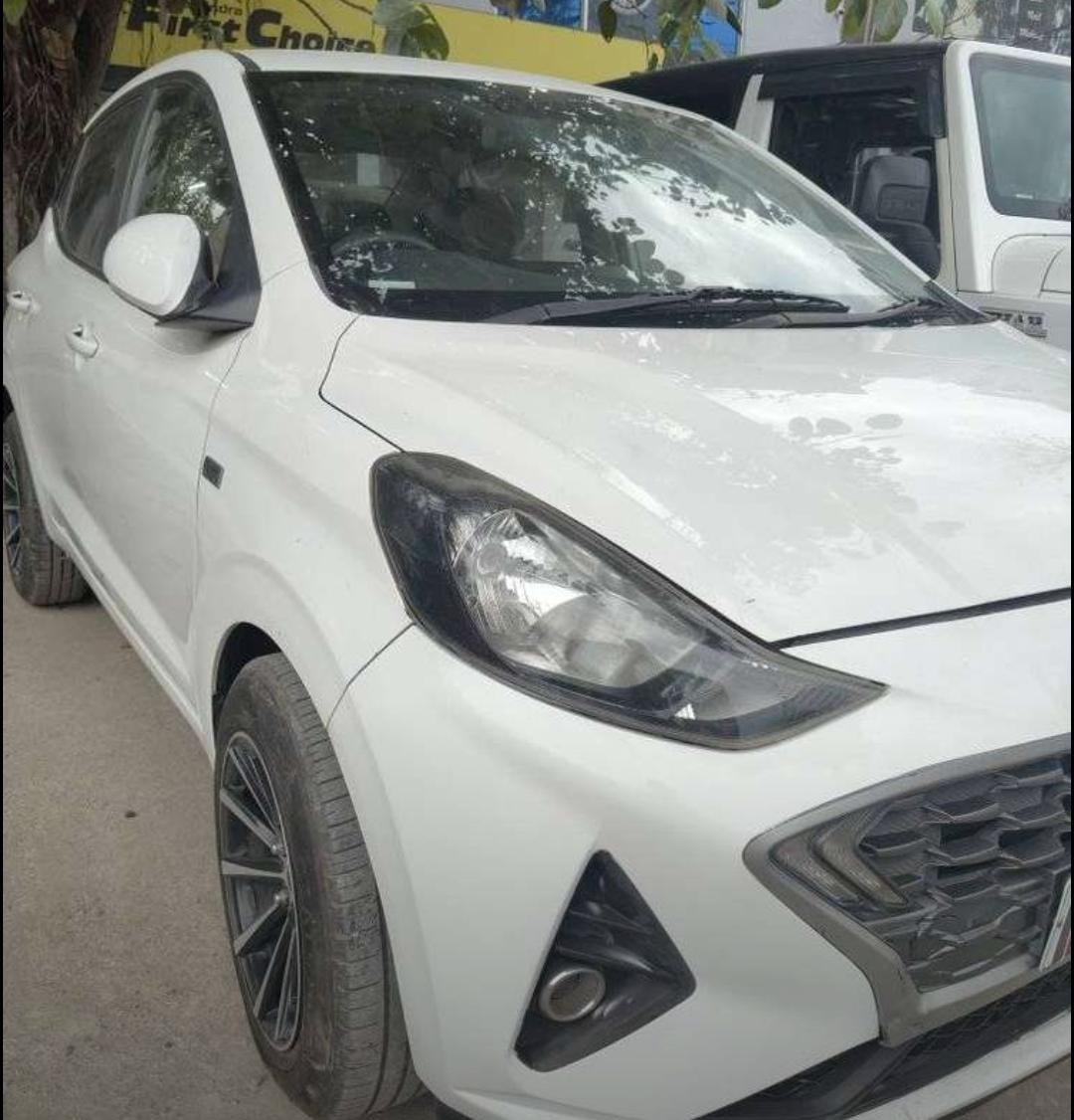 Aura image 4 Aura image 4