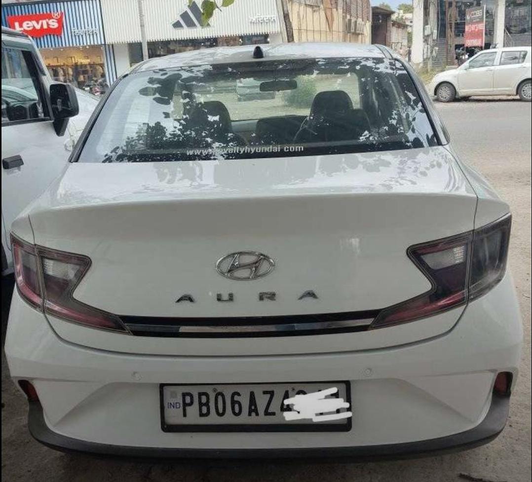 Aura image 2 Aura image 2