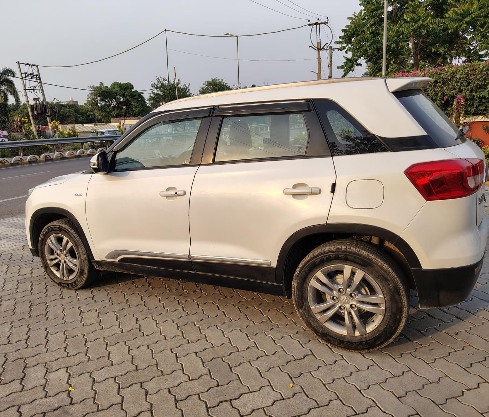 Used 2016 Maruti Suzuki Vitara Brezza Used 2016 Maruti Suzuki Vitara Brezza