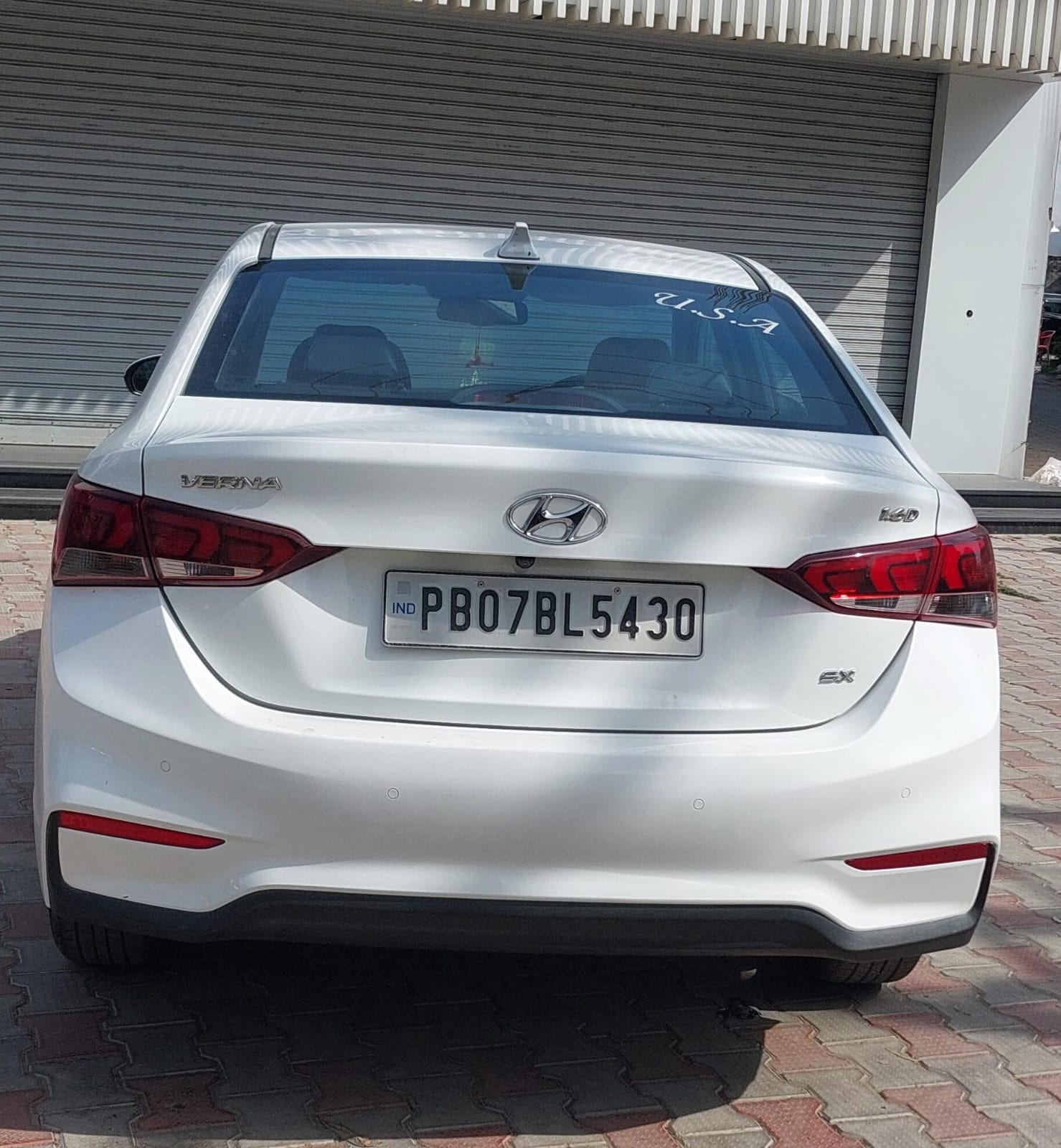 Verna image 4 Verna image 4