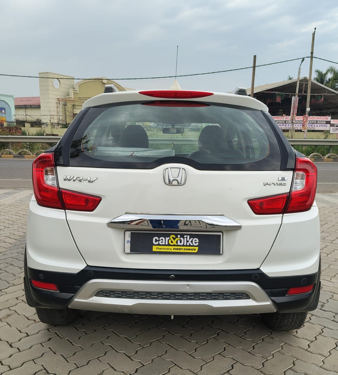 WR-V image 4 WR-V image 4