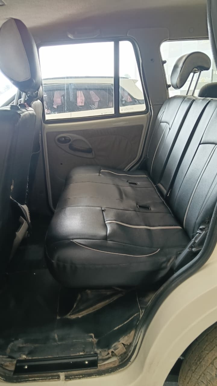 Used 2015 Mahindra Scorpio Used 2015 Mahindra Scorpio