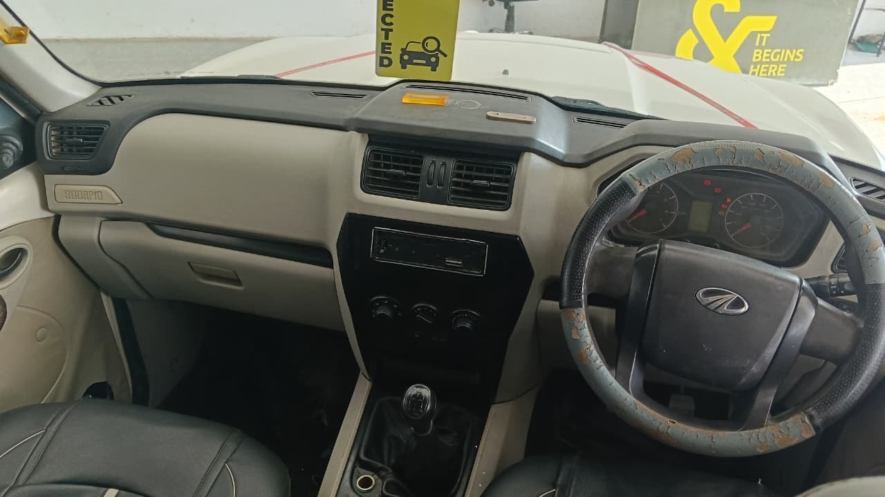 Used 2015 Mahindra Scorpio Used 2015 Mahindra Scorpio