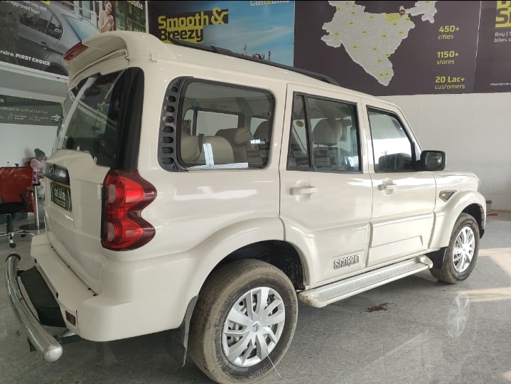 Scorpio image 5 Scorpio image 5