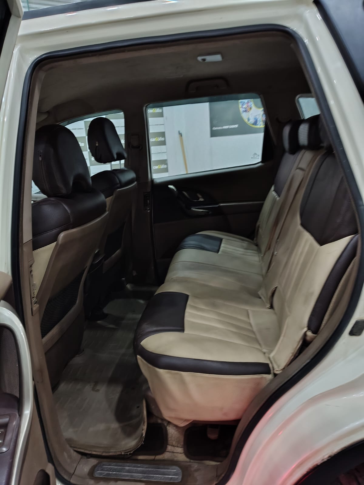 XUV500 image 16 XUV500 image 16