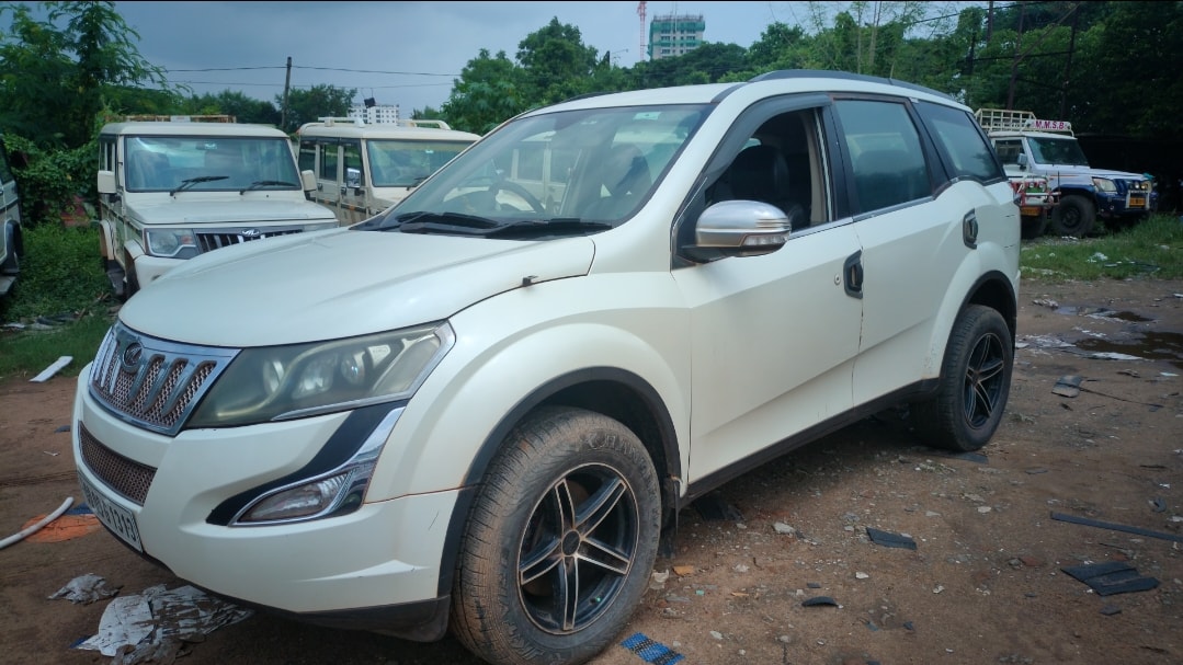 Used 2015 Mahindra XUV500 Used 2015 Mahindra XUV500