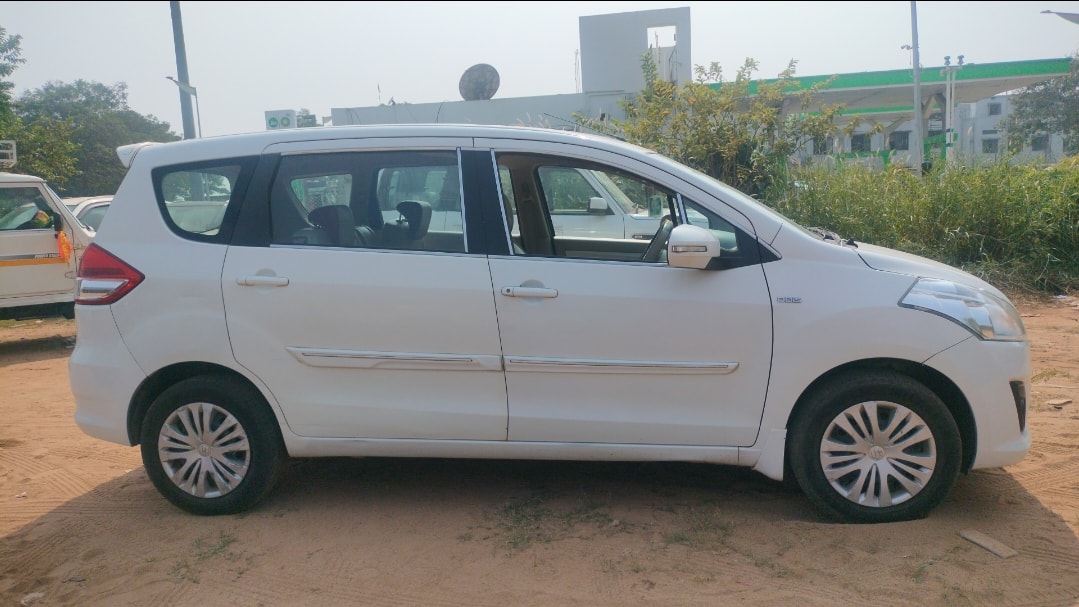 Ertiga image 6 Ertiga image 6