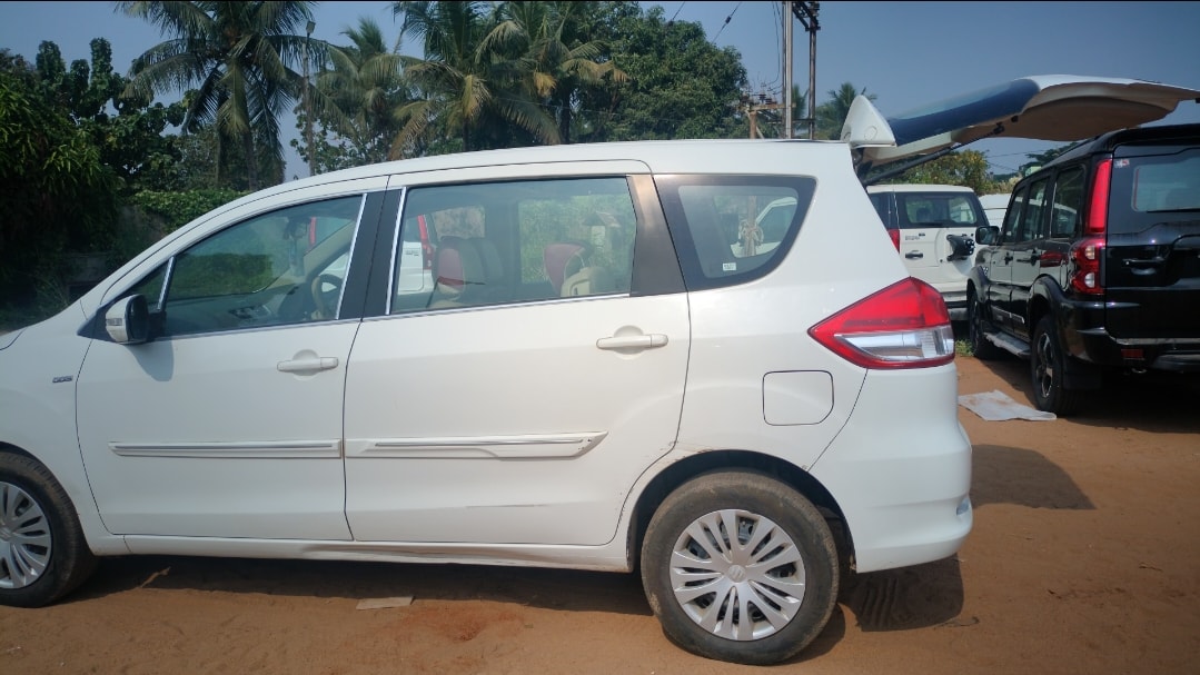 Ertiga image 10 Ertiga image 10