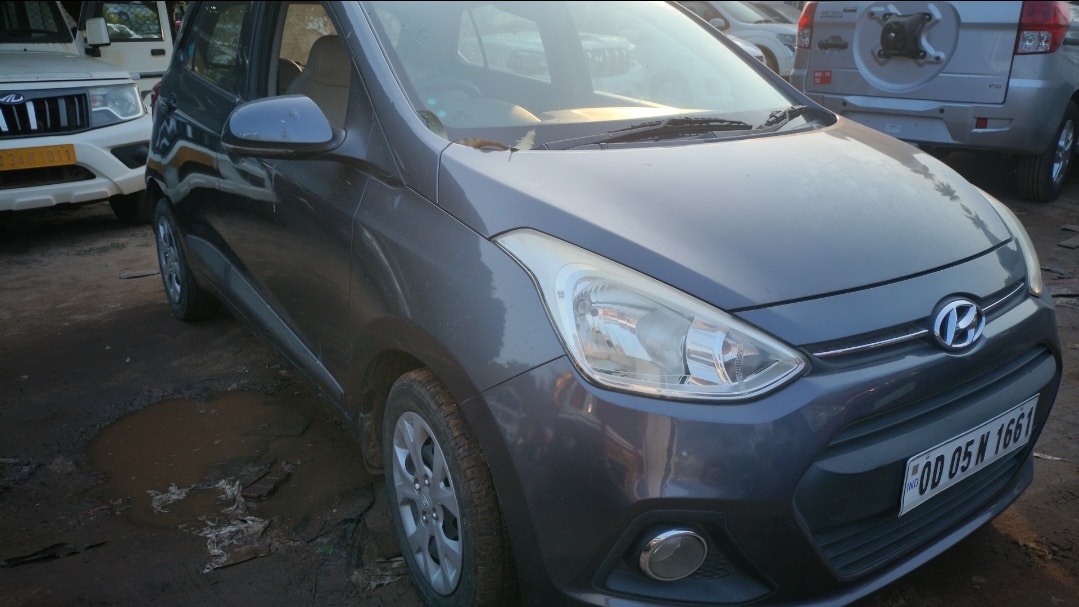 Used 2015 Hyundai Grand i10 Used 2015 Hyundai Grand i10