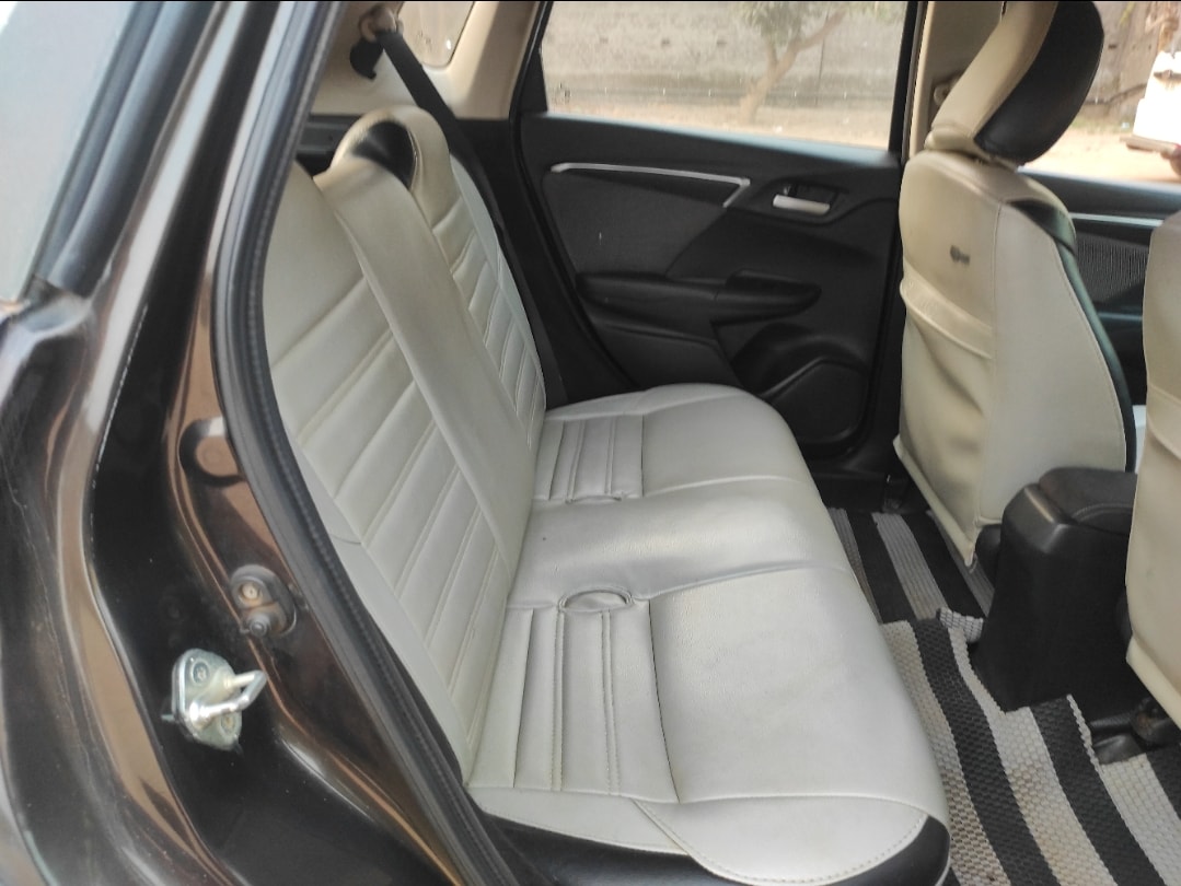 WR-V image 17 WR-V image 17