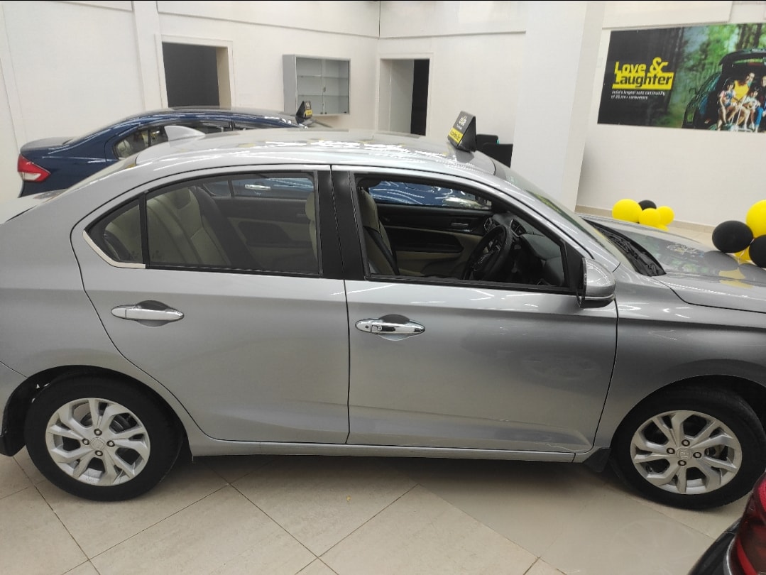 Amaze image 2 Amaze image 2