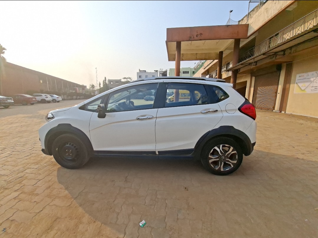 WR-V image 2 WR-V image 2