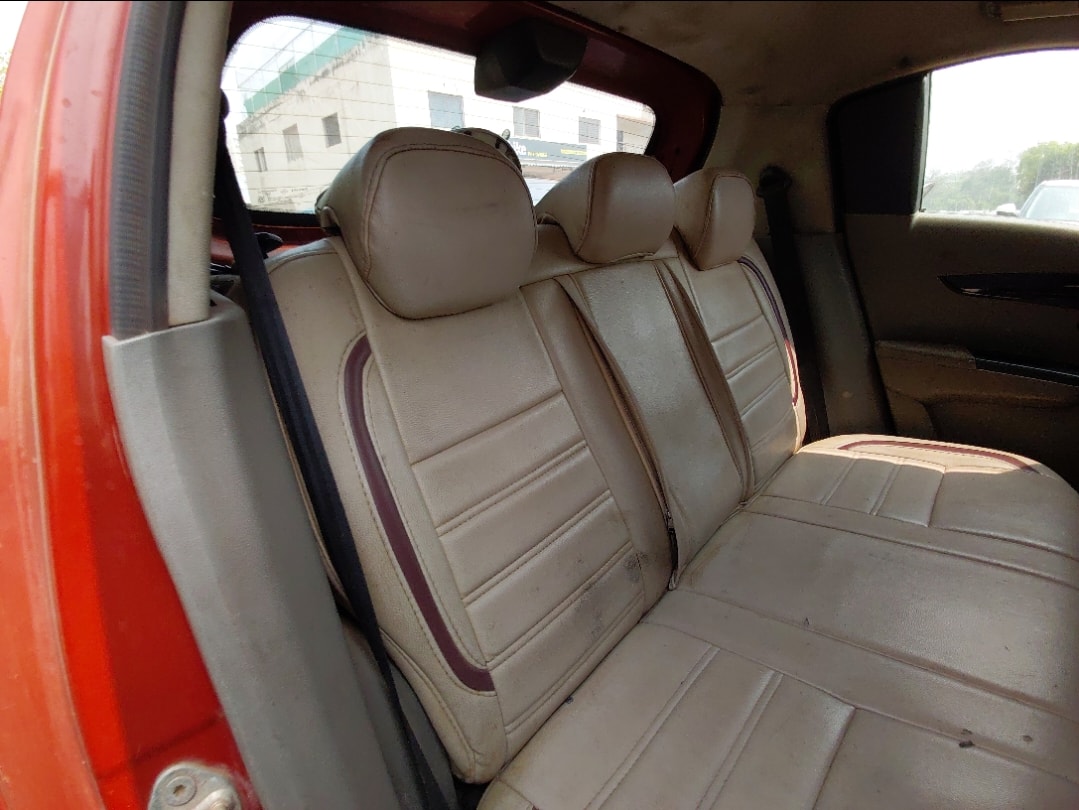 Used 2016 Mahindra KUV100 Used 2016 Mahindra KUV100