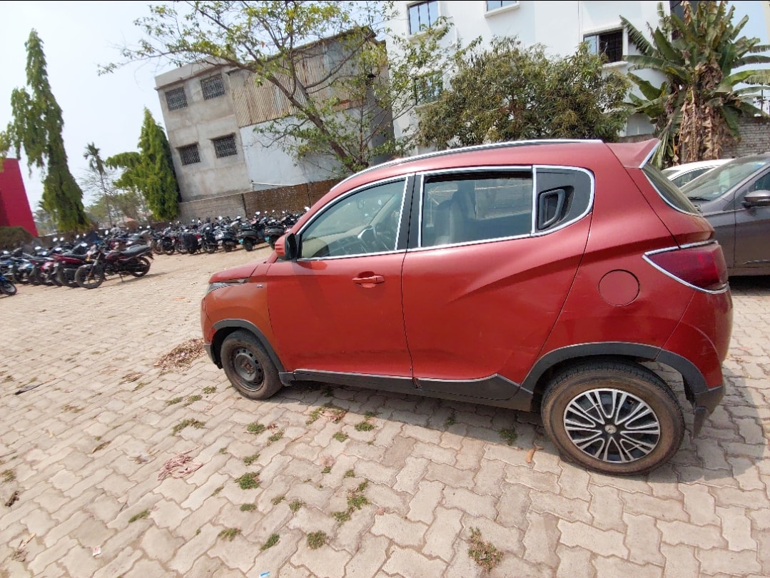 Used 2016 Mahindra KUV100 Used 2016 Mahindra KUV100