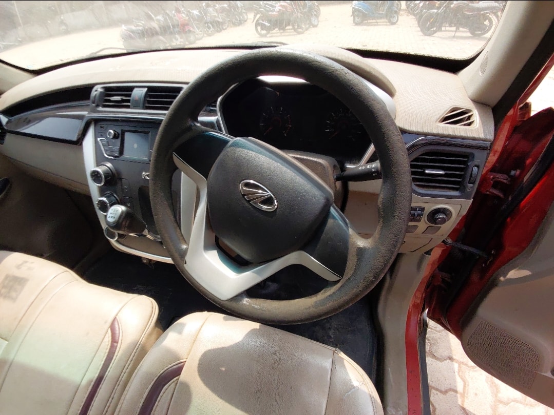 Used 2016 Mahindra KUV100 Used 2016 Mahindra KUV100